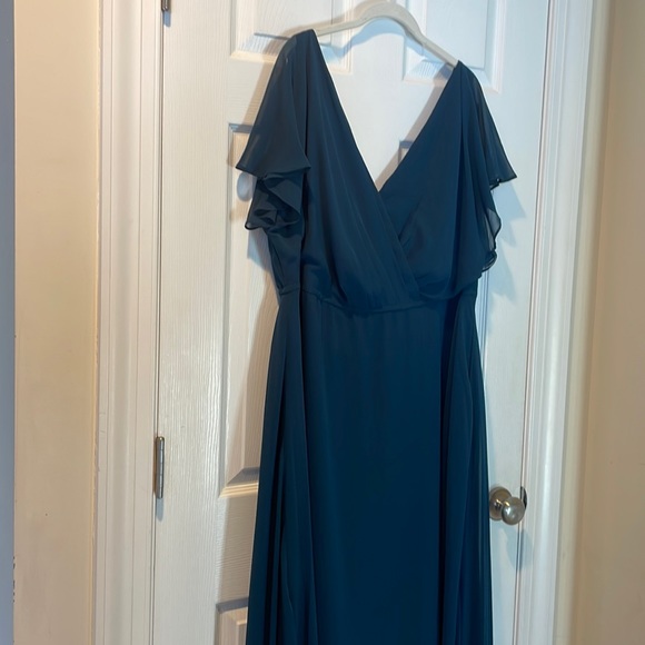 City Chic Maxi sweet wishes formal dress size M/18 - Picture 1 of 9
